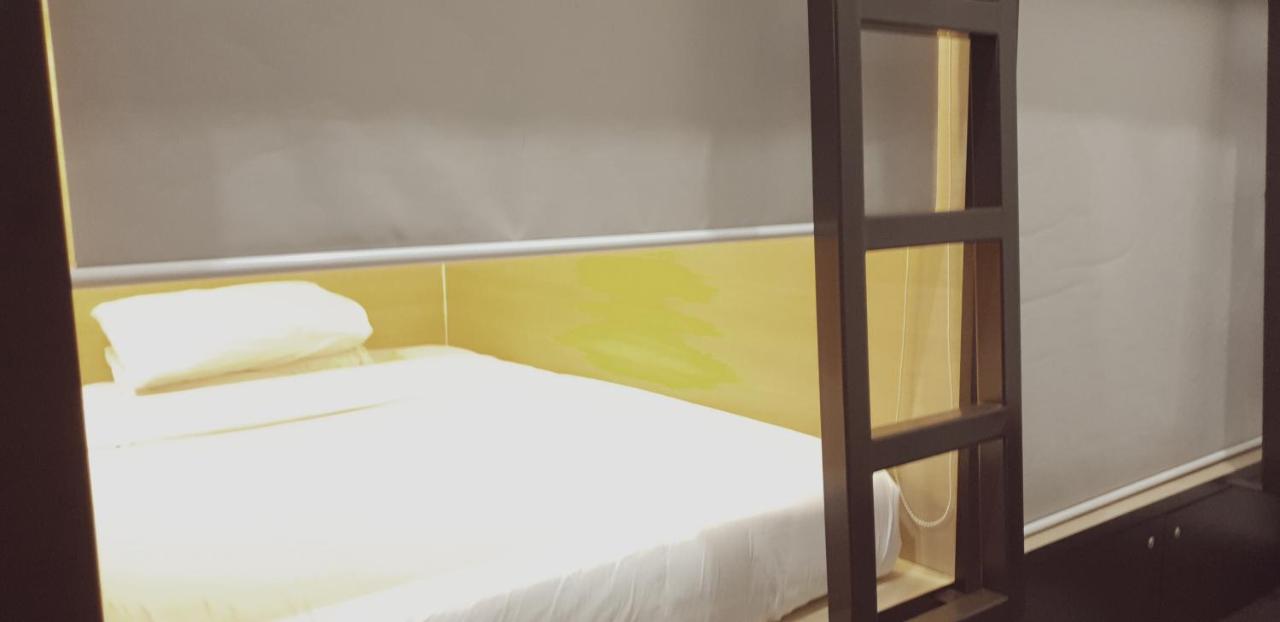 Star Anise Boutique Capsules Hotel Kolombo Bagian luar foto